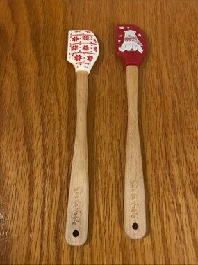 Sur La Table Set of two Winter / Holiday Snowflake & Polar Bear Mini Spatulas